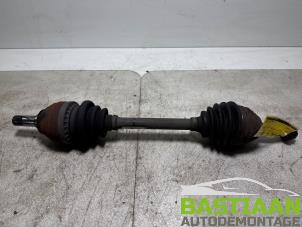 Gebruikte Homokineetas links-voor Opel Astra J Sports Tourer (PD8/PE8/PF8) 1.3 CDTI 16V ecoFlex Prijs € 39,95 Margeregeling aangeboden door Bastiaan Autodemontage