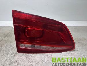 Gebruikte Achterlicht links Volkswagen Passat Variant (365) 1.4 TSI 16V Prijs € 29,97 Margeregeling aangeboden door Bastiaan Autodemontage