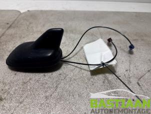 Gebruikte Antenne Volkswagen Passat Variant (365) 1.4 TSI 16V Prijs € 19,97 Margeregeling aangeboden door Bastiaan Autodemontage