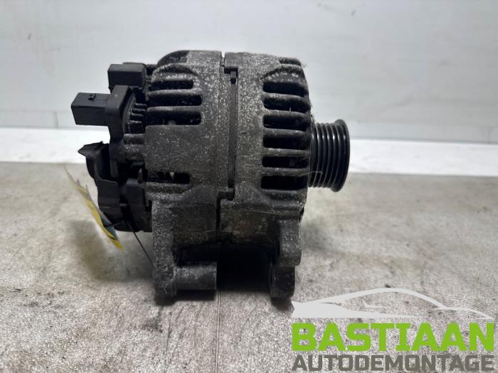 Gebruikte Dynamo Seat Ibiza IV (6J5) 1.6 16V Prijs € 37,97 Margeregeling aangeboden door Bastiaan Autodemontage