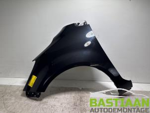 Gebruikte Scherm links-voor Opel Agila (B) 1.0 12V Prijs € 159,97 Margeregeling aangeboden door Bastiaan Autodemontage