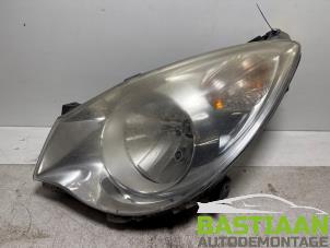 Gebruikte Linker Koplamp Opel Agila (B) 1.0 12V Prijs € 129,97 Margeregeling aangeboden door Bastiaan Autodemontage