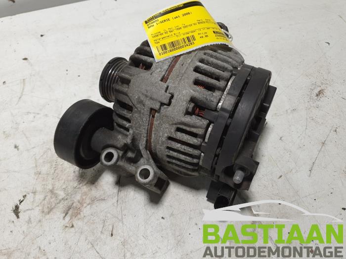 Alternator van een BMW 1 serie (E87/87N) 116i 1.6 16V 2006