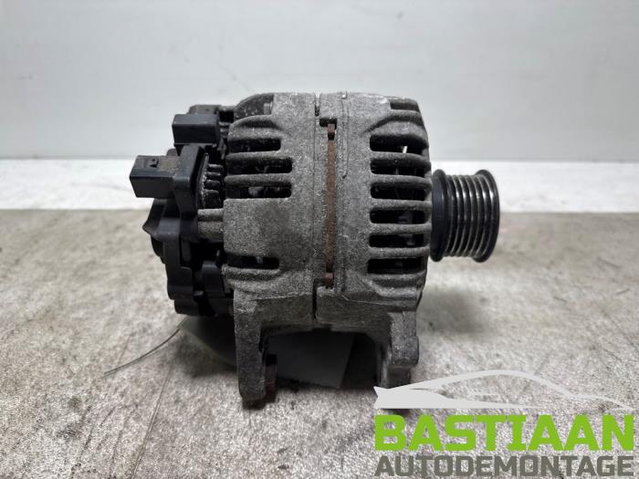 Gebruikte Dynamo Skoda Fabia (6Y5) 1.4i 16V Prijs € 34,97 Margeregeling aangeboden door Bastiaan Autodemontage