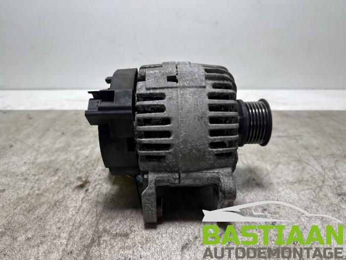 Gebruikte Dynamo Volkswagen Golf Plus (5M1/1KP) 1.4 16V Prijs € 39,97 Margeregeling aangeboden door Bastiaan Autodemontage