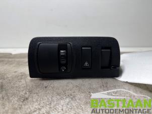 Gebruikte Cockpit dimmer Renault Megane III Grandtour (KZ) 1.4 16V TCe 130 Prijs € 24,97 Margeregeling aangeboden door Bastiaan Autodemontage