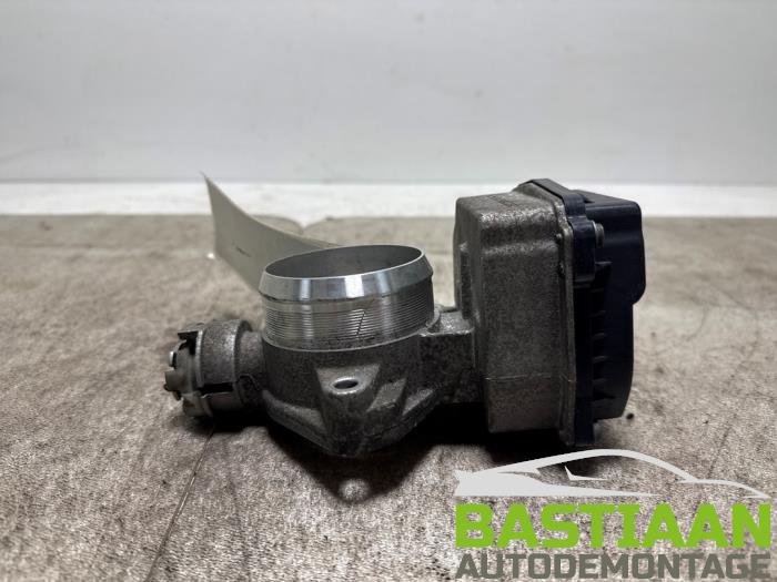 Gebruikte Gasklephuis Peugeot 307 SW (3H) 2.0 16V Prijs € 49,97 Margeregeling aangeboden door Bastiaan Autodemontage