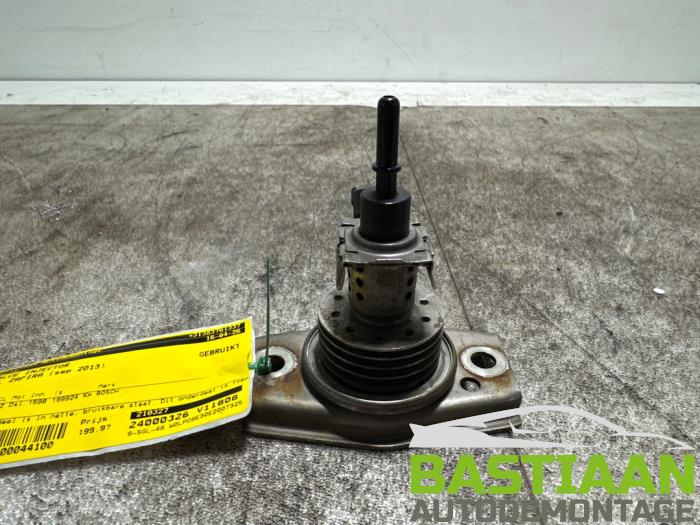 Gebruikte Injector adblue Opel Zafira Tourer (P12) 1.6 CDTI 16V ecoFLEX 136 Prijs € 199,97 Margeregeling aangeboden door Bastiaan Autodemontage