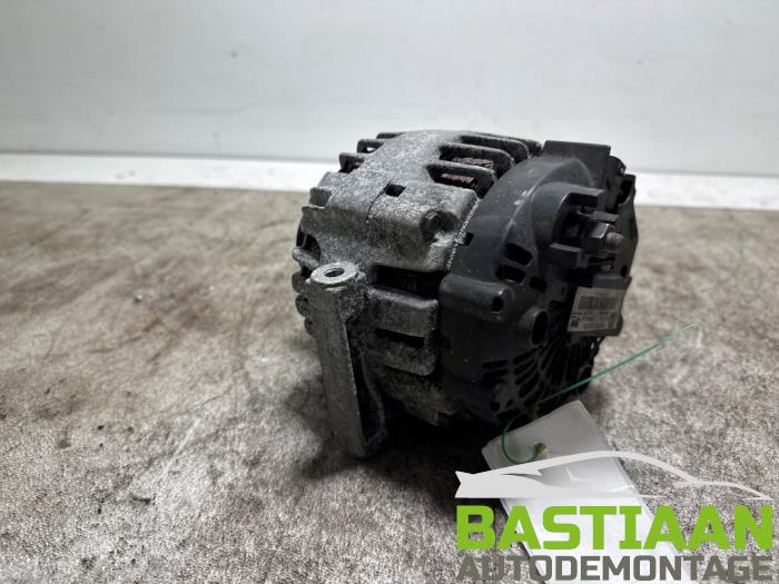 Dynamo van een Opel Zafira Tourer (P12) 1.6 CDTI 16V ecoFLEX 136 2013