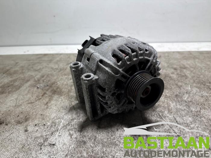 Dynamo van een Opel Zafira Tourer (P12) 1.6 CDTI 16V ecoFLEX 136 2013