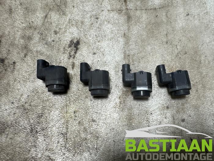 Gebruikte PDC Sensor Set Volvo V70 (BW) 2.0 D3 20V Prijs € 79,97 Margeregeling aangeboden door Bastiaan Autodemontage