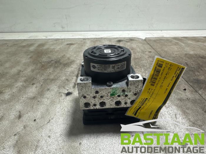 Gebruikte ABS Pomp Nissan Note (E12) 1.2 68 Prijs € 99,97 Margeregeling aangeboden door Bastiaan Autodemontage