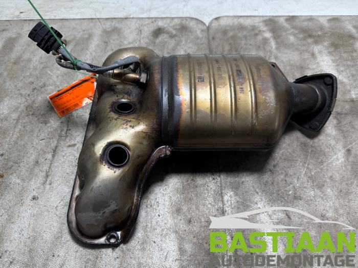 Gebruikte Uitlaatspruitstuk + katalysator Opel Corsa D 1.4 16V Twinport Prijs € 224,97 Margeregeling aangeboden door Bastiaan Autodemontage