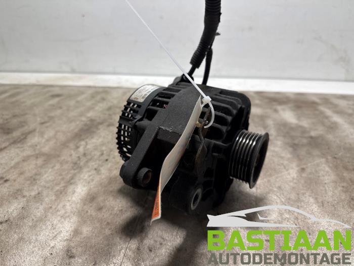 Gebruikte Dynamo Citroen C1 1.0 12V Prijs € 49,97 Margeregeling aangeboden door Bastiaan Autodemontage