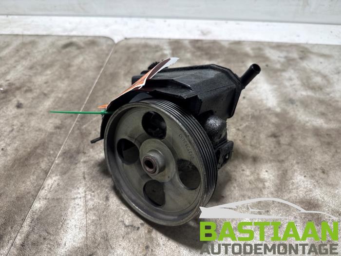 Gebruikte Pomp Servo Peugeot 206+ (2L/M) 1.4 XS Prijs € 69,97 Margeregeling aangeboden door Bastiaan Autodemontage