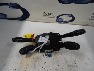 Gebruikte Combischakelaar Stuurkolom Citroen C3 Picasso Prijs € 135,00 Margeregeling aangeboden door De Vos Onderdelen