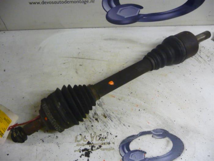 Gebruikte Steekas links-voor Citroen XM (Y4) 2.0 i 16V Prijs € 80,00 Margeregeling aangeboden door De Vos Onderdelen