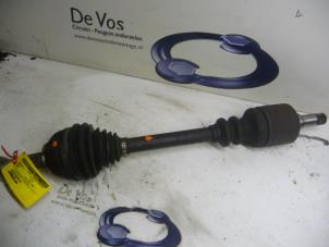 Gebruikte Aandrijfas links-voor Peugeot Boxer (230P) 2.8 D Prijs € 90,00 Margeregeling aangeboden door De Vos Onderdelen