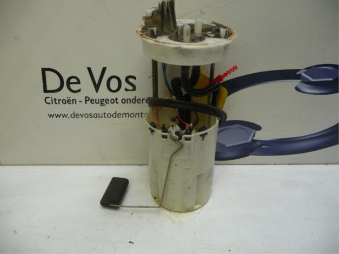 Gebruikte Tank element Pomp Peugeot Boxer (230P) 2.8 D Prijs € 70,00 Margeregeling aangeboden door De Vos Onderdelen