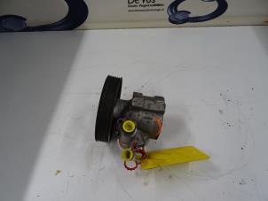 Gebruikte Pomp Servo Peugeot Bipper Prijs € 100,00 Margeregeling aangeboden door De Vos Onderdelen