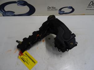 Gebruikte Kleppendeksel Peugeot 308 Prijs € 70,00 Margeregeling aangeboden door De Vos Onderdelen