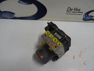 Gebruikte ABS Pomp Peugeot Expert Prijs € 135,00 Margeregeling aangeboden door De Vos Onderdelen