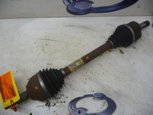 Gebruikte Steekas links-voor Peugeot 407 Prijs € 70,00 Margeregeling aangeboden door De Vos Onderdelen