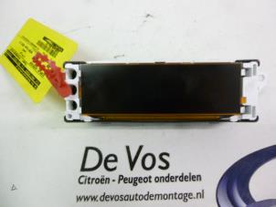 Gebruikte Display Interieur Peugeot 308 (4A/C) 1.6 HDi 16V Prijs € 55,00 Margeregeling aangeboden door De Vos Onderdelen