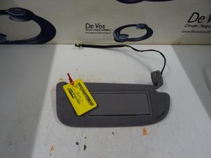 Gebruikte Zonneklep Peugeot 607 Prijs € 25,00 Margeregeling aangeboden door De Vos Onderdelen