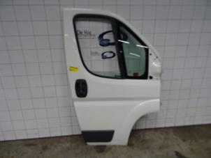 Gebruikte Portier 4Deurs rechts-voor Peugeot Boxer Prijs € 350,00 Margeregeling aangeboden door De Vos Onderdelen