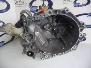 Gebruikte Versnellingsbak Peugeot 207 Prijs € 450,00 Margeregeling aangeboden door De Vos Onderdelen