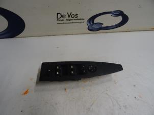 Gebruikte Combischakelaar ramen Citroen C6 Prijs € 70,00 Margeregeling aangeboden door De Vos Onderdelen