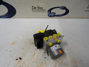 Gebruikte ABS Pomp Citroen Jumpy 2.0 Blue HDI 120 Prijs € 250,00 Margeregeling aangeboden door De Vos Onderdelen