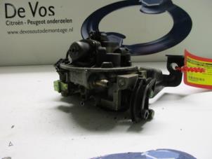 Gebruikte Injectiehuis Peugeot 309 II (3C/3A) 1.6 i Prijs € 115,00 Margeregeling aangeboden door De Vos Onderdelen