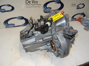 Gebruikte Versnellingsbak Peugeot 3008 Prijs € 850,00 Margeregeling aangeboden door De Vos Autodemontagebedrijf