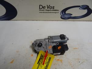 Gebruikte Schuifdak Motor Citroen C4 Picasso Prijs € 80,00 Margeregeling aangeboden door De Vos Onderdelen