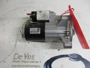 Gebruikte Startmotor Peugeot 3008 I (0U/HU) 2.0 HDiF 16V Prijs € 70,00 Margeregeling aangeboden door De Vos Onderdelen