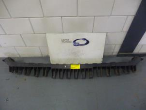 Gebruikte Bumperbalk achter Citroen C5 I Berline (DC) 3.0 V6 24V Prijs € 25,00 Margeregeling aangeboden door De Vos Onderdelen