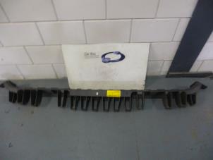 Gebruikte Bumperbalk achter Citroen C5 I Berline (DC) 2.0 16V Prijs € 25,00 Margeregeling aangeboden door De Vos Onderdelen