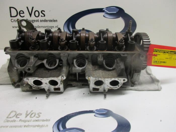 Gebruikte Cilinderkop Peugeot 106 I 1.0i Prijs € 160,00 Margeregeling aangeboden door De Vos Onderdelen