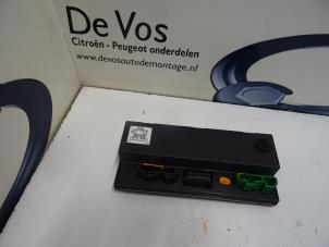 Gebruikte Computer schuifdeur Peugeot 807 2.2 16V Prijs € 100,00 Margeregeling aangeboden door De Vos Autodemontagebedrijf