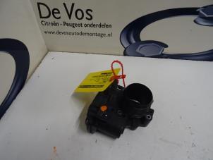 Gebruikte Gasklephuis Citroen C4 Picasso Prijs € 100,00 Margeregeling aangeboden door De Vos Onderdelen