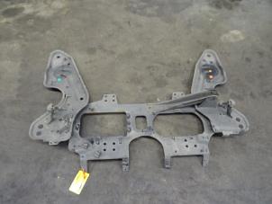 Gebruikte Subframe Peugeot Boxer Prijs € 250,00 Margeregeling aangeboden door De Vos Onderdelen