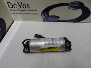 Gebruikte Start/stop condensator Peugeot 3008 Prijs € 55,00 Margeregeling aangeboden door De Vos Autodemontagebedrijf