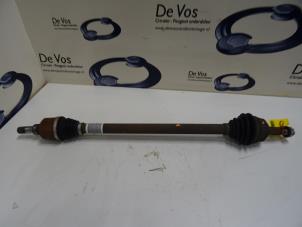 Gebruikte Homokineetas rechts-voor Citroen C4 Picasso Prijs € 100,00 Margeregeling aangeboden door De Vos Onderdelen