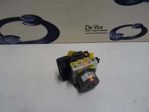 Gebruikte ABS Pomp Citroen C4 Picasso Prijs € 250,00 Margeregeling aangeboden door De Vos Onderdelen