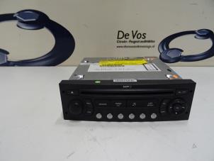 Gebruikte Radio CD Speler Citroen C5 III Berline (RD) 2.7 HDiF V6 24V Autom. Prijs € 50,00 Margeregeling aangeboden door De Vos Onderdelen