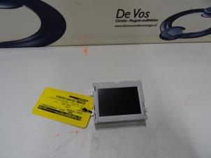 Gebruikte Display Interieur Peugeot 2008 Prijs € 90,00 Margeregeling aangeboden door De Vos Onderdelen