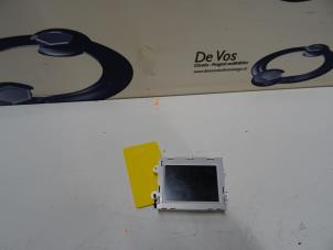 Gebruikte Display Interieur Peugeot 508 Prijs € 70,00 Margeregeling aangeboden door De Vos Onderdelen