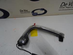 Gebruikte Dagrijverlichting rechts Citroen DS4 Prijs € 90,00 Margeregeling aangeboden door De Vos Onderdelen